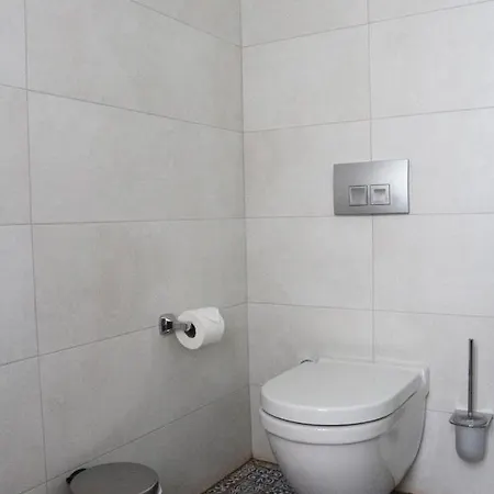 Tas Konak Eski
